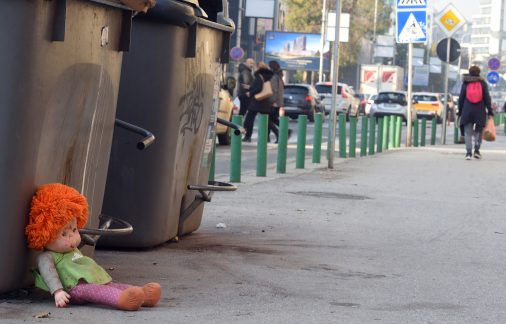 Не сакам да играм со тебе повеќе