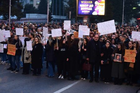 Мајката на Фросина до јавноста: Душава ми гори од болка, а срцето ми е распарчено, но морав да ви се обратам!